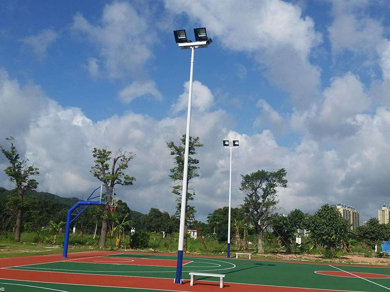 球場燈桿 球場燈桿